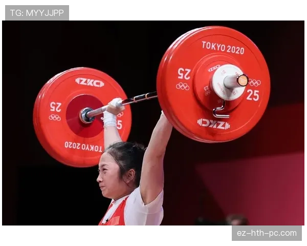 刷到廖秋云的生活照我就服了，场上像战士，家里摆设像样板间